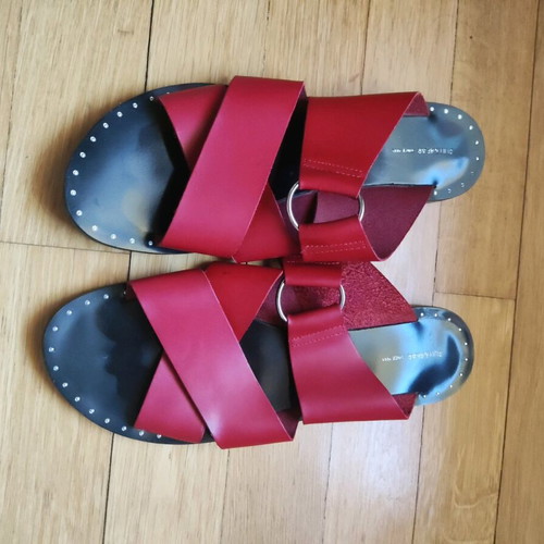 Leather sandals new, red, size 40