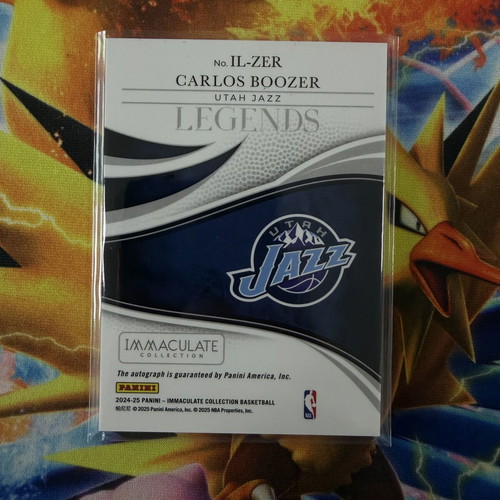 Carlos Boozer On-Card Auto Numbered 27/99 Panini Immaculate Utah Jazz NBA card