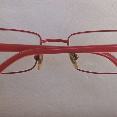 Ray Ban Titanium eyeglass frame like new, red color