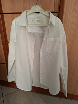 White Zara shirt for 10-11 years like new, ideal for parade