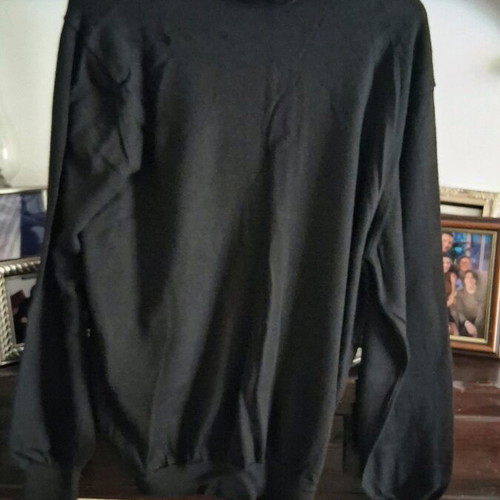 Woolen women's turtleneck sweater like new, black