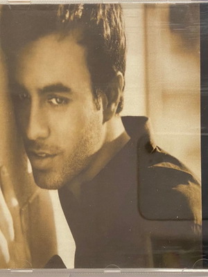 Platinum The Best of Enrique Iglesias CD used, pop