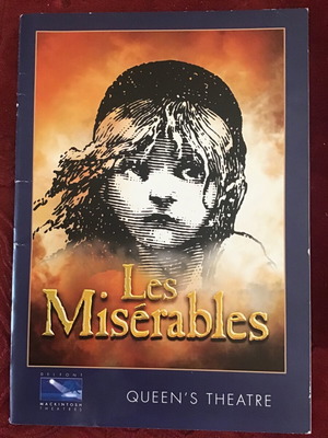 Les Misérables show program used