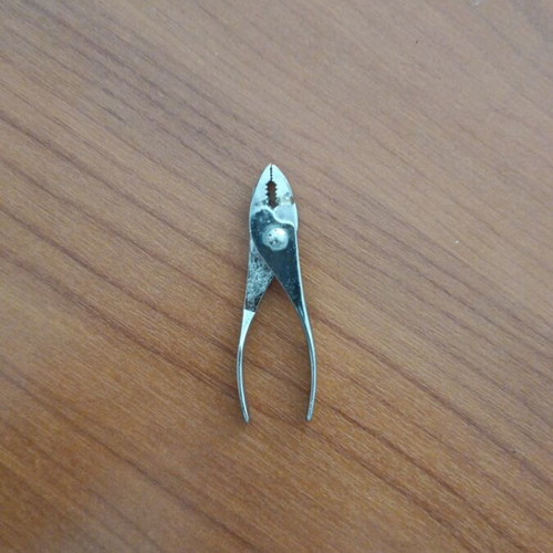 8-inch slip joint pliers like new for precision work