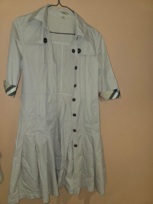 Burberry dress with buttons size L like new, beige