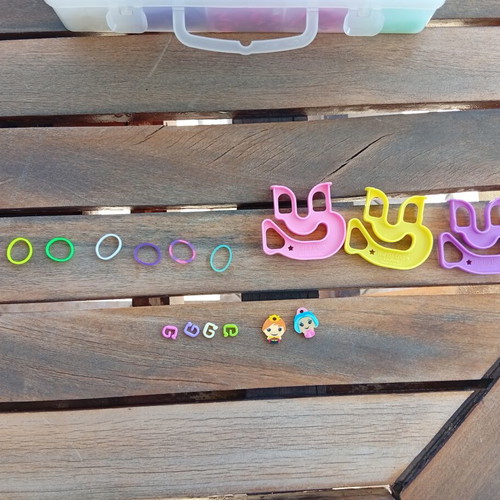 Bracelet Making Activity Toy like new