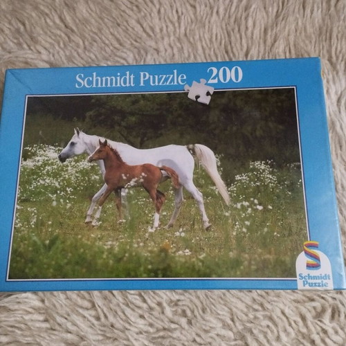 Schmidt Horses Arabian Foal puzzle new with 200 pieces