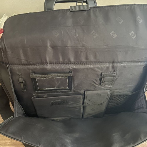 HP Executive Leather Laptop Case 15–17 inch