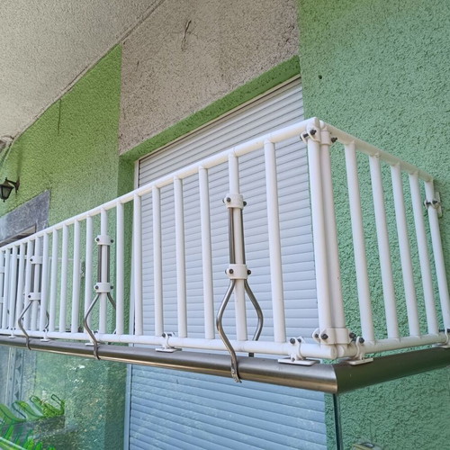 Balcony railing like new, height 0.50m, length 2.45m