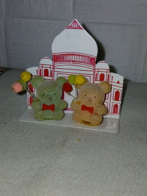 Taj Mahal teddy bears from the 80s used with metal base
