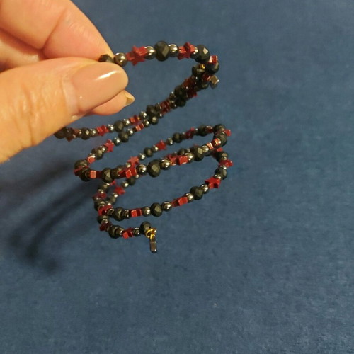 Bracelet handmade spiral new red