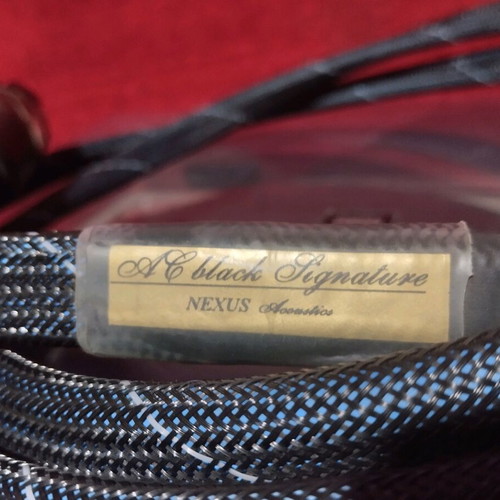 Black Signature Nexus Acoustics Xaitas Hi-End 2m power cable like new