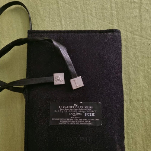 Lancome vintage eyeshadow palette used, Carnet de Velours