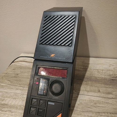 Vintage radio used, rare