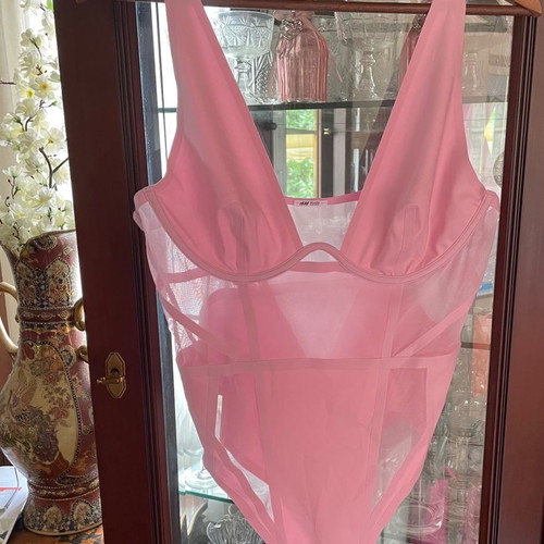 H&M pink bodysuit and leggings set new XL