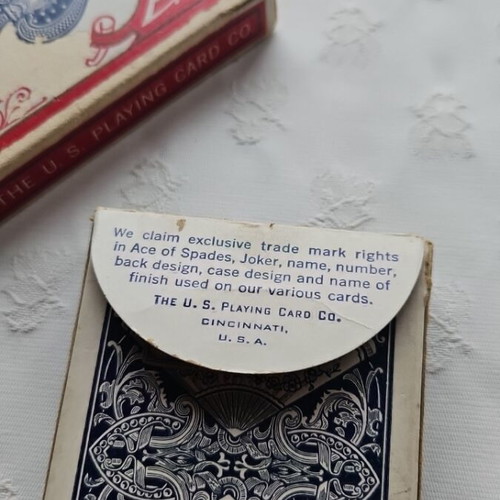 Bicycle playing cards used with Rider Back and New Fan Back designs