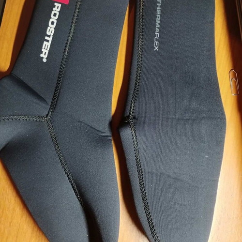 Neoprene Rooster Thermaflex Wet Socks 2XS XS like new