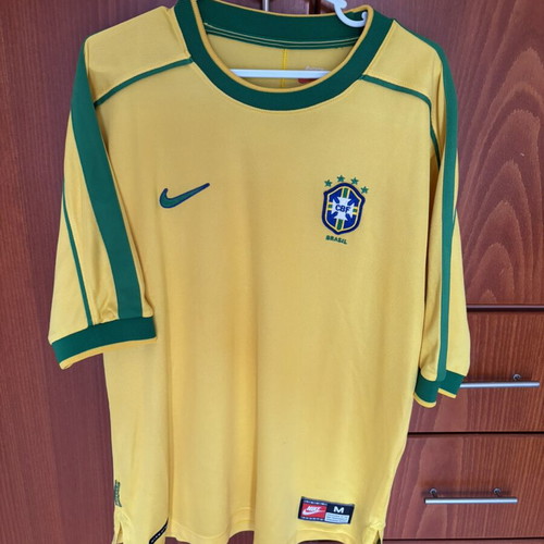 Brazil National Team Jersey like new, size Medium