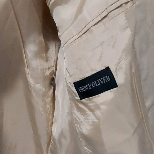 Prince Oliver men's suit used, size 52, beige