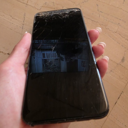 Samsung Galaxy J6 phone for parts, unlocked