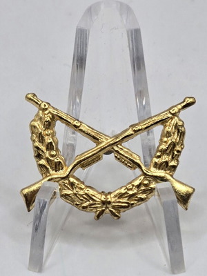 Vintage Infantry Military Badge Greek Army screw type 1970s mint condition