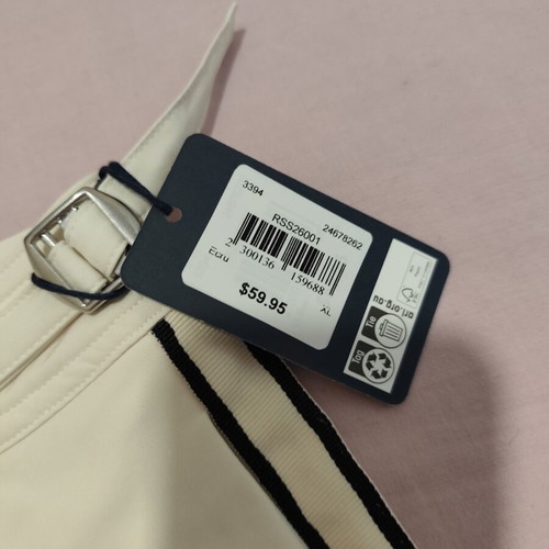 Reserved women's shorts XL new, off-white