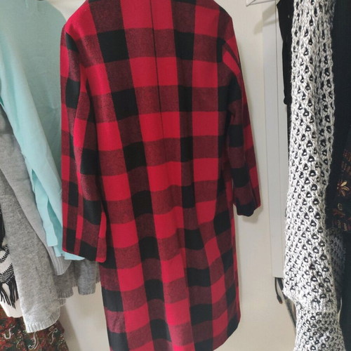 Red checked Primark coat like new, size Europe 40