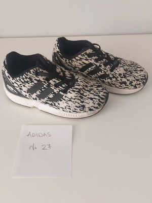 Αθλητικά παπούτσια Adidas μεταχειρισμένα, νούμερο 27