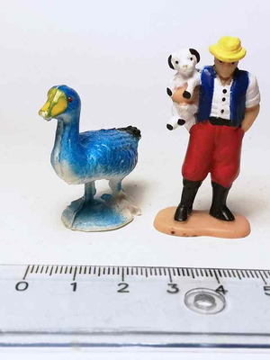Miniatures used, pack of two plastic figures