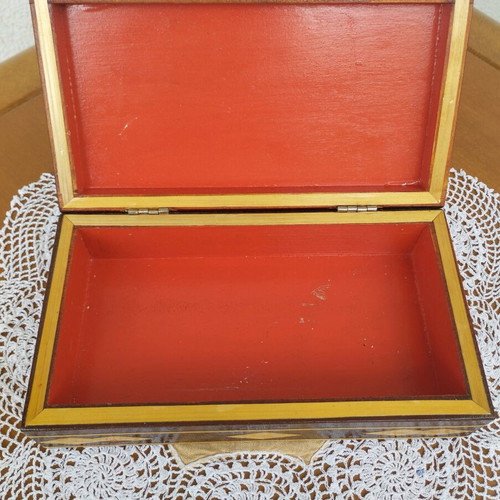 Russian Marquetry Jewelry Box vintage, handmade straw and wood