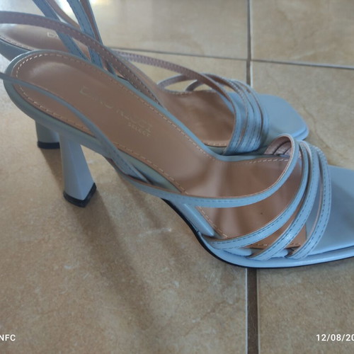 Dino Ricci Select women's turquoise summer sandals like new, size 37