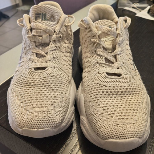 Fila Memory Athletic Shoes, Size 39, Beige