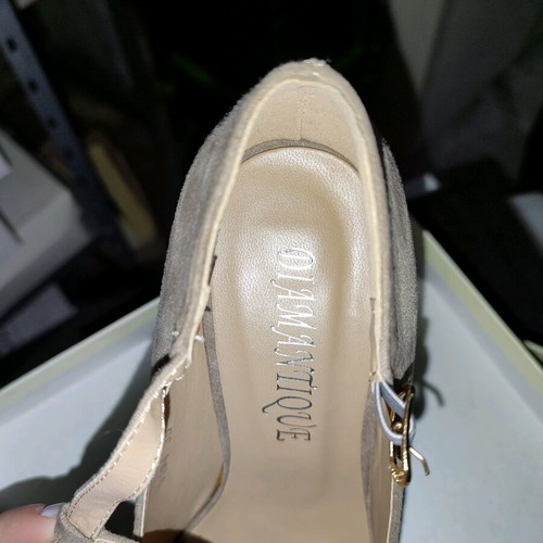 Beige suede Mary Jane style pumps, size 35, like new