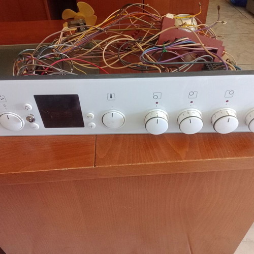 Bosch Type HTHE33 kitchen used with functional spare parts