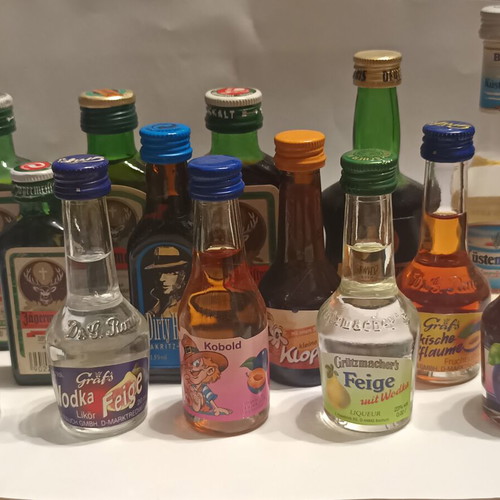 German liqueur miniatures, pack of 14, 20ml and 50ml