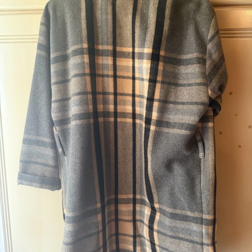 Poncho cape like new, size M