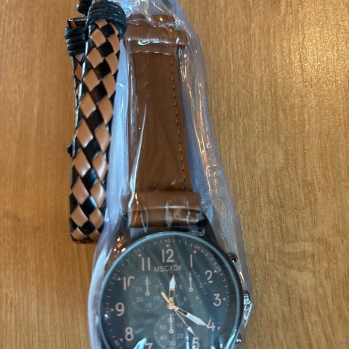 Watch new with gift bracelet