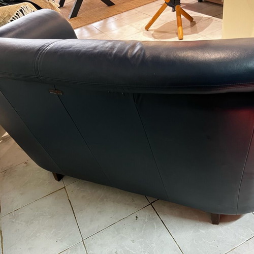 Two-seater sofa, 90 euros