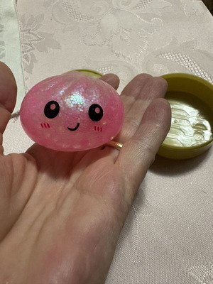 Squishy Dumpling stress relief toy with bowl