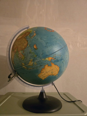 Υδρόγειος σφαίρα σαν καινούργιο με εσωτερικό φωτισμό