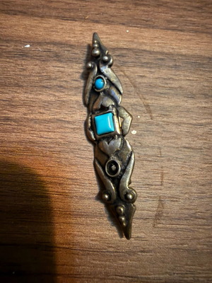 Silver pin 925 with turquoise stones new