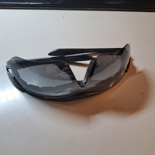 Sunglasses mirror lenses like new with case gift