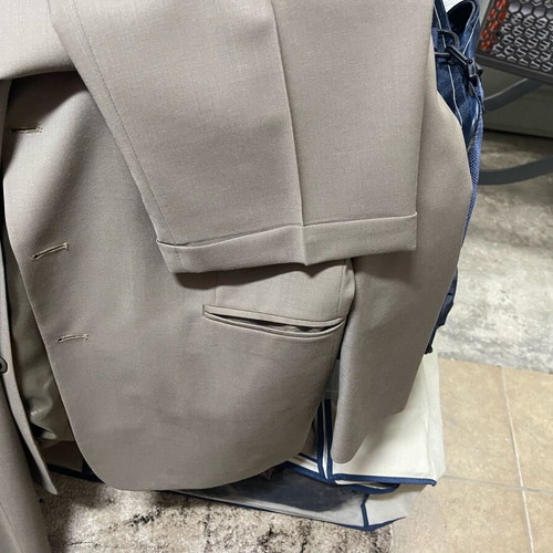 Italian men's suit like new, green, size XL
