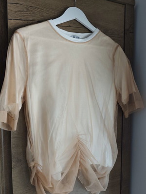 Muse t-shirt with soft salmon transparency, like new, one size