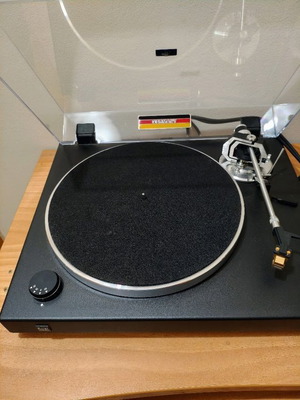 Πικάπ Dual CS 600 ΜΚ - ΙΙ σαν καινούργιο με κεφαλή Audio Technica VM750 SH