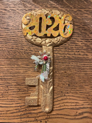 Christmas decorative key with rhinestones and 2026 date new 22 cm