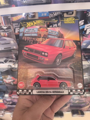 Hotwheels Lancia Delta Integrale premium συλλεκτικό καινούργιο