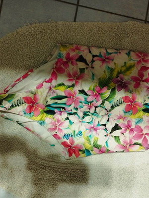 One-piece swimsuit used, size 12