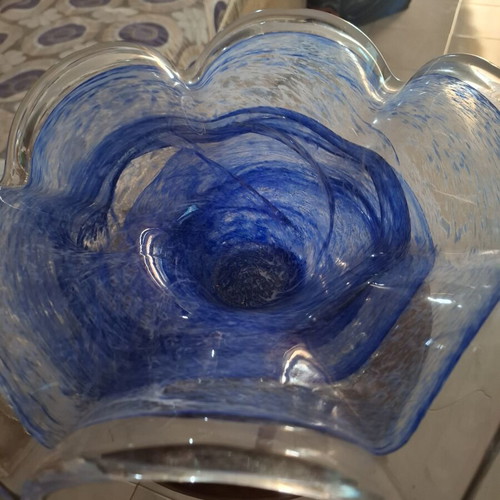 Fruit bowl with blue glass and silver carved fruit base