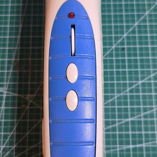 Rechargeable flashlight BT-3202 like new with FM radio and 15 LED